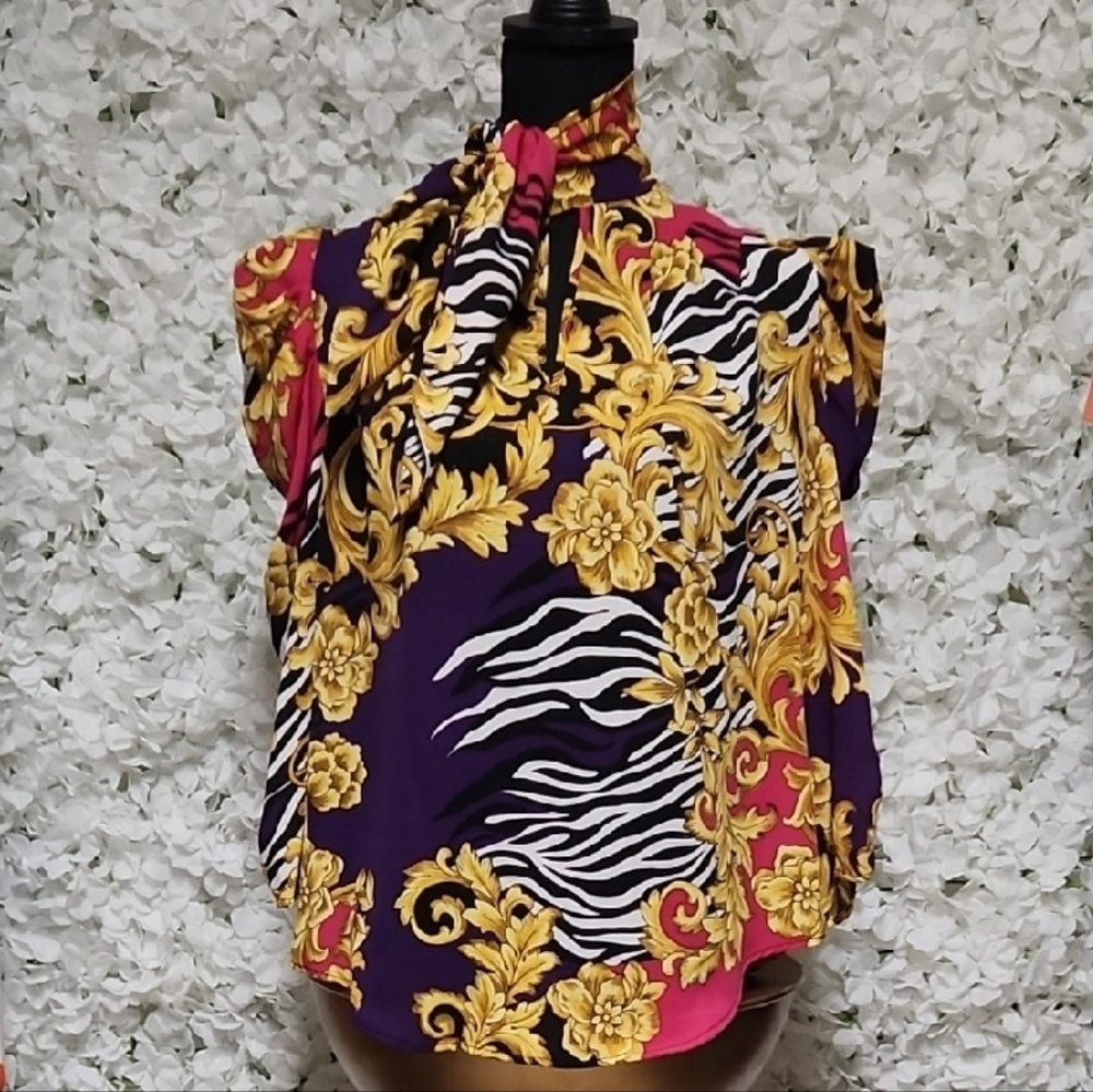 New York & Company Purple Sleeveless Graphic Blouse